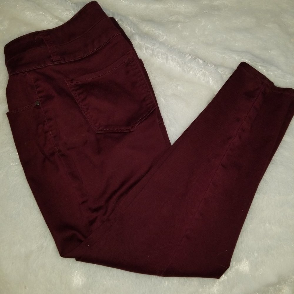 Love, Fire Burgundy Skinny Jeans Junior Size 5